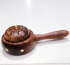 Brûleur d'encens antique en bois avec poignée, encensoir sculpté pour Bakhoor et Oud avec bouton en cristal pour la décoration de la maison et les cadeaux du Ramadan - Product Image 5
