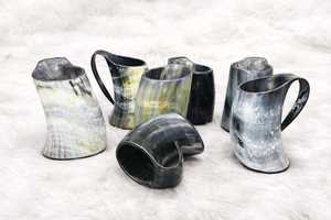 Tasse en corne naturelle de qualité supérieure, faite à la main, avec motif de grain unique, pour collectionneurs vikings, décoration médiévale - Product Image 3