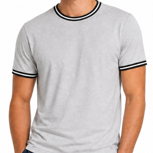 เสื้อยืดคอกลมคลาสสิค สีเทาอ่อน ลายทางสีดำ คอริบ แขนสั้น เสื้อยืดลำลอง - Product Image 2