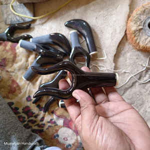 Mango de cuerno de búfalo de alta calidad palo viejo y mujer cuerno de búfalo mango de bastón con elegante mango de cuerno de búfalo Natural - Product Image 4