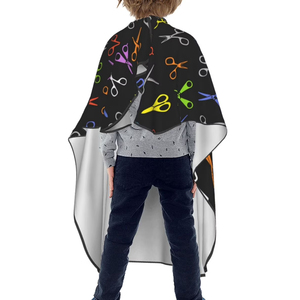 Cape de Coiffure pour Enfants Qualité Supérieure Matière Imperméable Fournisseur en Gros Nouvelle Arrivée 2026 - Product Image 3
