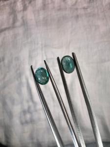 Natural Green Blue Gemstone Pair 1.90 Ct Total Weight Oval Shape Matching Loose Stones for Earrings Rings Jewelry Wholesale - Product Image 2