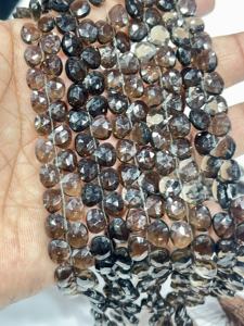 Cuentas facetadas de cuarzo ahumado natural AAA en forma de corazón, tamaño 6-7 mm aprox. Cadena de 8 Pulgadas - Product Image 2