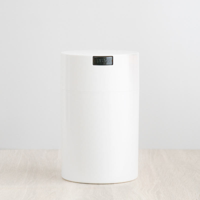 สีขาวล้วน