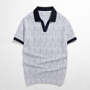 เสื้อเชิ้ตผู้ชาย TST 9236 คอวี คลาสสิค ทอลายจุด ระบายอากาศได้ดี ทรงปกติ - Product Image 1