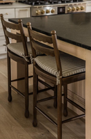 Tabouret de bar pivotant de style industriel moderne, en cuir véritable robuste, pour la maison et l'hôtel, utilisation en extérieur