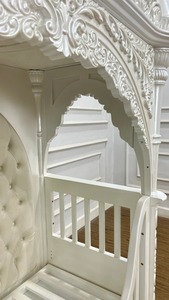 Lit bébé classique de luxe en bois massif sculpté à la main, design royal, mobilier de chambre d'enfant, fabricant de lits bébé élégants - Product Image 4