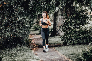 Nuevo Sujetador Deportivo de Verano para Chicas, Sexy, Color Sólido, para Yoga, Estilo con Tirantes, Personalizado, Transpirable, para Fitness Plus - Product Image 2