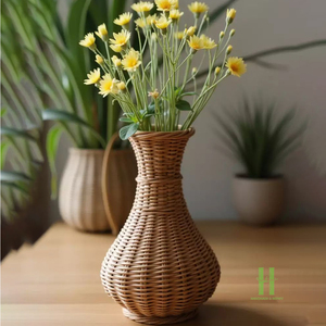 Vase à fleurs en rotin vintage bohème, nouveau design, fait main, en osier naturel, vase décoratif, écologique, décoration d'intérieur, fabriqué au Vietnam - Product Image 4