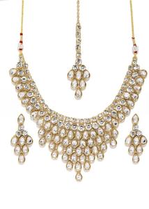 Ensemble de bijoux Kundan blancs de luxe plaqués or, collier choker goutte d'eau avec boucles d'oreilles et Maang Tikka traditionnels pour mariage, pour femmes - Product Image 4