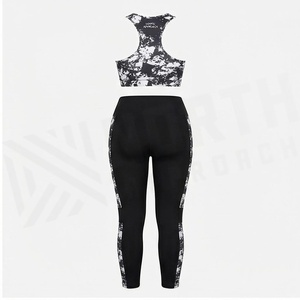 Ensemble de yoga 2 pièces North Approach, imprimé camouflage, haut court dos nageur et leggings taille haute longueur intégrale, anti-transpiration et respirant - Product Image 4