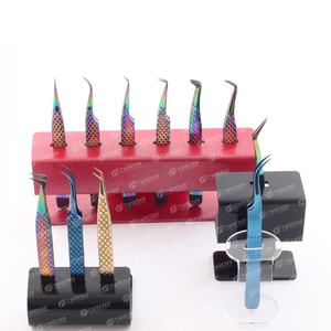 Soporte de exhibición de pestañas de acrílico con logotipo personalizado al por mayor, organizador de pinzas de plástico, soporte para pinzas de extensión de pestañas de belleza con punta afilada - Product Image 6