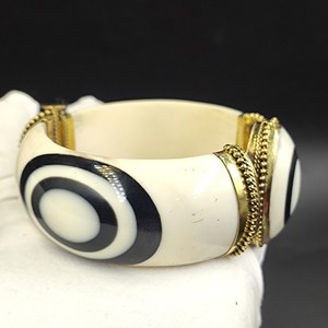 Bracelets en laiton faits main par des designers de premier plan avec os poli, exportateur indien, bijoux en gros, bracelets en os de buffle au prix cible - Product Image 2