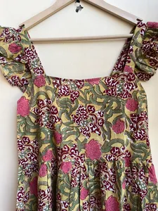 เดรสแขนกุดสีชมพูสไตล์โบโฮสำหรับฤดูร้อนชุด100% ผ้าฝ้ายปักลายดอกไม้และปกสี่เหลี่ยมสำหรับผู้หญิง - Product Image 4