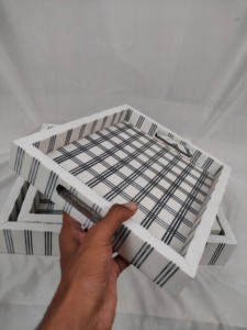 Plateau de service tactile carré en bois avec incrustations florales de luxe moderne, décoration d'intérieur - Product Image 4