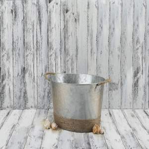 ถังน้ำแข็งโลหะชุบสังกะสีแบบเรียบง่ายสไตล์บ้านไร่ ห่อด้วยเชือกปอกระเจา สำหรับใส่ไวน์ เบียร์ เครื่องดื่ม เหมาะสำหรับงานปาร์ตี้ บาร์ และตกแต่งบ้าน - Product Image 3