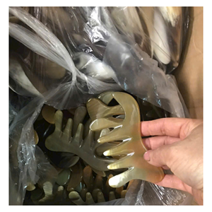 Horn scalp <b>massage</b> natural buffalo horn material for hair salon relaxation <b>tool</b> and personal care Vietnam supplier - Product Image 2