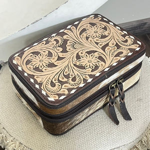 2026 Best Selling Hand <b>Tooled</b> Floral <b>Leather</b> Jewelry Box Genuine Cowhide <b>Leather</b> Zipper Closer Jewelry Gift Package for Women's - Product Image 4