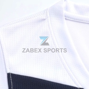 ชุดกีฬาบาสเก็ตบอลสำหรับทีมชุดเสื้อเจอร์ซีย์ระบายอากาศขนาดพลัสไซส์ออกแบบได้ตามต้องการ - Product Image 4