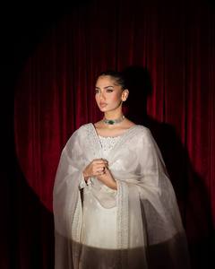 <b>Beads</b> With Sequence Embroidery Worked Top, Farsi Salwaar With Dupatta <b>Set</b> - Product Image 3