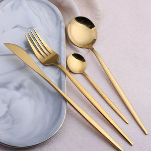 ชุดช้อนส้อมทองคำเพรสทีจ สำหรับงานจัดเลี้ยงหรูหรา งานแต่งงาน ขายส่ง ฮับพันธมิตรส่งออก - Product Image 1