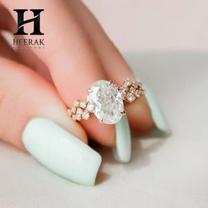 Anillo de Compromiso con Diamante de Corte Oval Personalizado, Oro Rosa de 14K, Banda de Burbujas Escalonada, Solitario Ovalado, Joyería Fina para Boda - Product Image 1