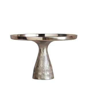 Support à gâteau décoratif en métal, conçu pour les cupcakes, les muffins, les pâtisseries et les gâteaux d'anniversaire, parfait pour des présentations élégantes lors de fêtes. - Product Image 3