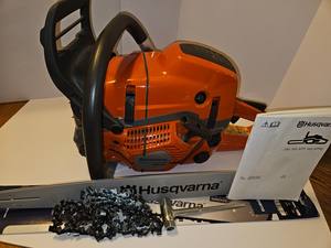 Motosierra 592XP de alta demanda con barra y cadena de 20 pulgadas, tijeras para el cabello - Product Image 2