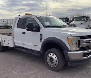 Precio al por mayor: Camión Ford F550 4x4 de cabina extendida y plataforma plana, usado 2018, listo para exportar a todo el mundo. - Product Image 1