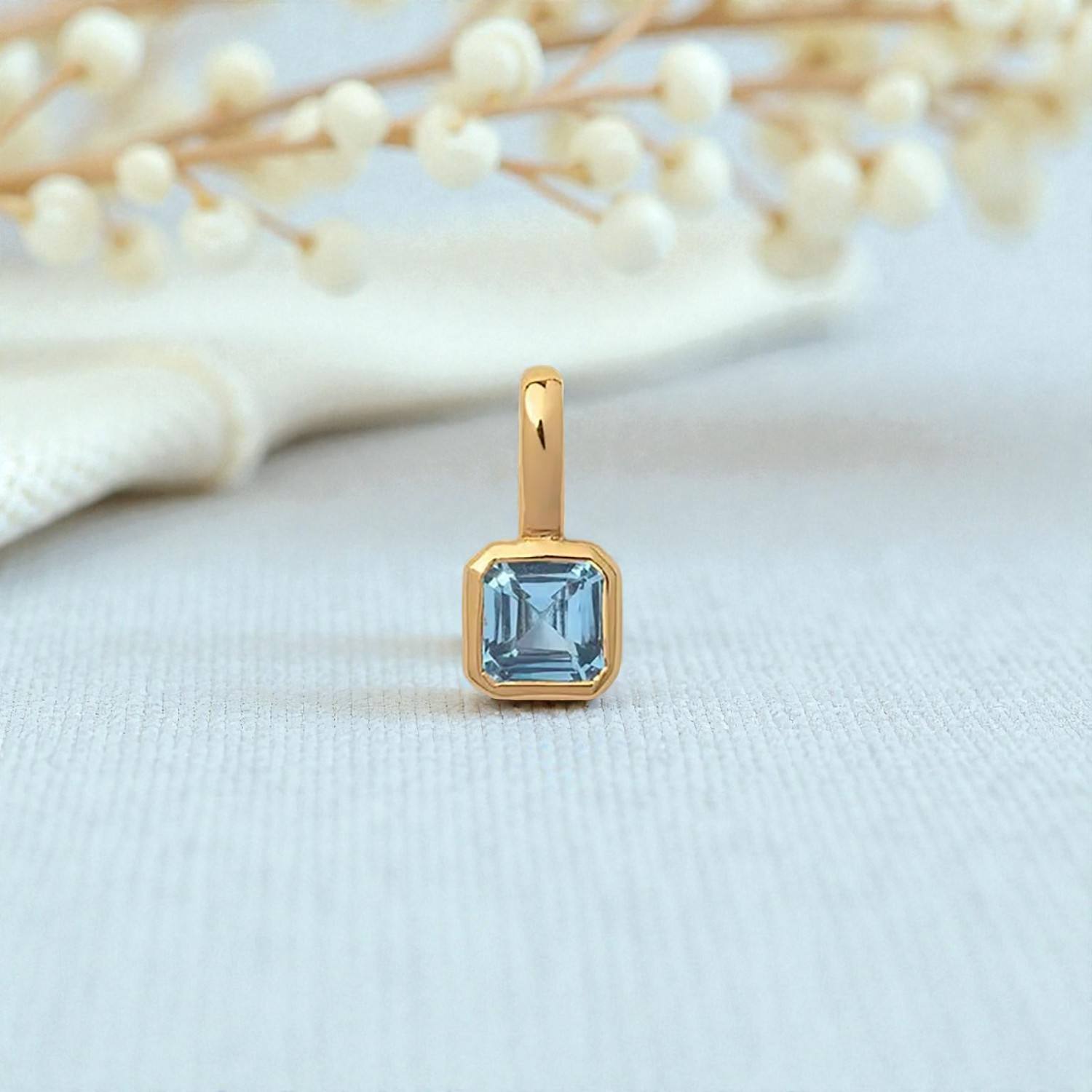 บลูโทพาสควอตซ์