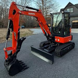 Mini-excavatrice compacte Kubota KX033-4, moteur diesel haute performance, équipement de chantier pour le creusement de fossés. - Product Image 5