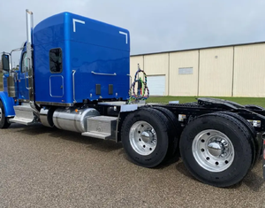 MEJOR DESCUENTO ASEQUIBLE 2025 2024 2023 Camión Semi-Dormitorio PETERBILT 589 Camión Dormitorio Económico 589 - Product Image 6