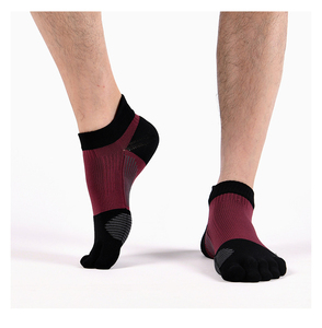 Chaussettes de sport pour hommes à 5 orteils en coton, tricotées, respirantes, avec soutien, rouge et gris, pour le printemps - Product Image 5