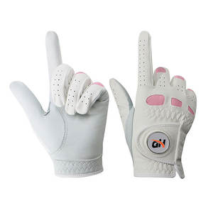 Gants de golf de qualité supérieure avec sangles réglables, fabriqués au Pakistan, taille personnalisée, en peau de mouton. - Product Image 3