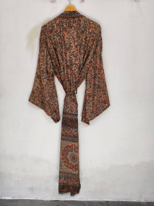 Robe longue kimono en soie Bridel, patchwork, pour couvrir le bikini, vêtement de nuit, kimono en sari indien vintage recyclé fait main - Product Image 2