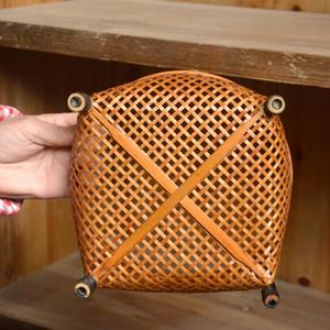 Panier à fruits en bambou tissé à la main, bol de cuisine rustique avec pieds en bois, bol de rangement naturel, fournisseur éco-responsable - Product Image 4