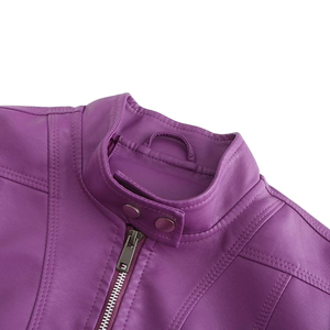 Chaqueta de motociclista de cuero genuino morado para mujer con cierre de cremallera y cuello alto - Product Image 5