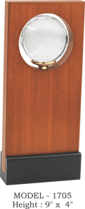 Trofeo de madera personalizado. Placa de madera premium que ofrece un estilo elegante, artesanía de calidad y una presentación perfecta para cada ocasión. - Product Image 6