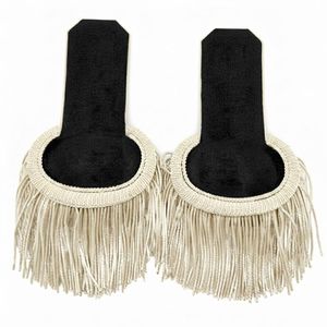 Épaulettes décoratives dorées à franges cérémonielles avec détails brodés en fil de bouillon pour uniformes formels et défilés - Product Image 1