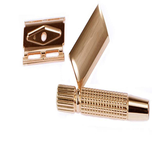 Double Edge Shaving <b>Razor</b> Stainless Steel Safety <b>Razor</b> Reusable Manual Beard <b>Razor</b> For <b>Men</b> Professional Wet Shaving Tool - Product Image 2