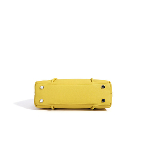 Bolso de Hombro Amarillo de PU con Decoración de Remaches, Dos Asas, Patrón Lichee, Estilo Minimalista, para Uso Diario en Todas las Estaciones - Product Image 3