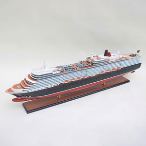 MS QUEEN ELIZABETH 2010 |   COQUE NOIRE |   Modèle de bateau de croisière britannique de luxe en bois artisanal pour cadeau d'affaires, pour les amateurs de navigation - Product Image 1