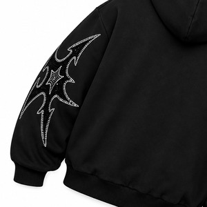 Sudadera con Capucha Negra Extra Grande Personalizada con Detalles de Pedrería en el Bolsillo y Estilo Urbano Moderno, 100% Calidad Premium para Uso Unisex - Product Image 6