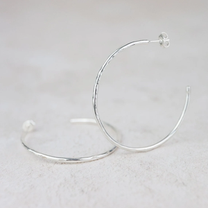 Minimalist <b>Solid</b> 925 Sterling <b>Silver</b> Plated <b>Hoop</b> <b>Earrings</b> For Everyday Wear For Women's Fashion Jewelry - Product Image 1