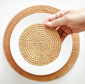 Rustic spiral whitewashed round woven rattan coaster <b>for</b> drinks and <b>table</b> protection, available at wholesale prices. - Product Image 4