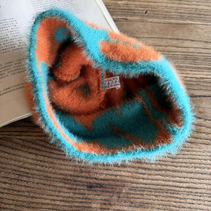 Casquette en tricot avec logo personnalisé, broderie 3D, camouflage, nœuds, hiver, 100% acrylique, unisexe - Product Image 3