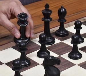 Pions d'échecs en plastique de la série Wholesale Player, 3,8 pouces, modèle King Tournament, design Staunton durable, au meilleur prix - Product Image 1