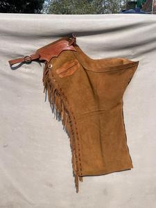 "Premium Western Leather <b>Chaps</b> Cowboy <b>Riding</b> Gear Durable & Comfortable Adjustable Fit Handmade for Horse <b>Riding</b> & Rodeo - Product Image 1
