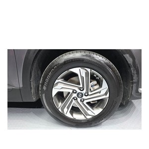 Hyundai Santa Fe Diésel 2.2 2WD 2021/8, 64,193 km, Caja de Cambios Automática, Asientos de Cuero, Volante a la Izquierda - Product Image 5