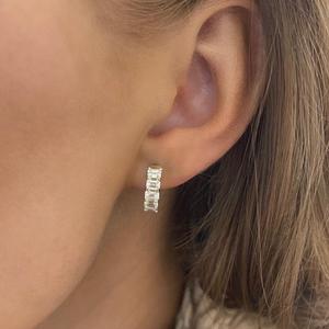 Pendientes de Aro con Diamantes, Oro Sólido de 14k y 18k, Corte Esmeralda, Diamante Cultivado en Laboratorio, Estilo Moderno y Minimalista, 10mm, Par de Aros con Bisagra para Uso Diario - Product Image 2
